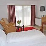Wohlfuehlhotel Hoern Diek Garni Mit Schwimmbad ホテル *