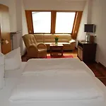 Wohlfuehlhotel Hoern Diek Garni Mit Schwimmbad ホテル ベンサージール