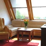 Wohlfuehlhotel Hoern Diek Garni Mit Schwimmbad ホテル