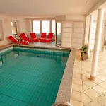 Wohlfuehlhotel Hoern Diek Garni Mit Schwimmbad *