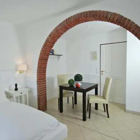Wohlfuehlhotel Hoern Diek Garni Mit Schwimmbad Hotel