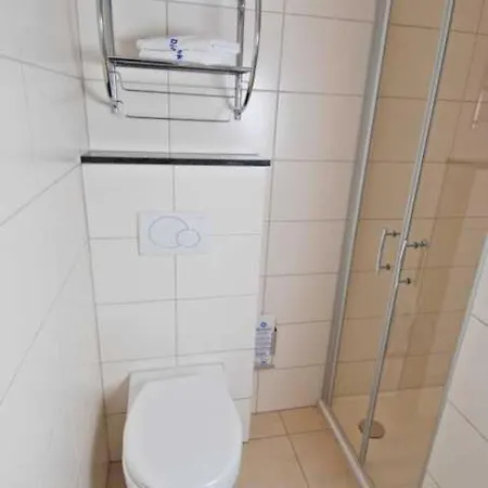 Wohlfuehlhotel Hoern Diek Garni Mit Schwimmbad מלון