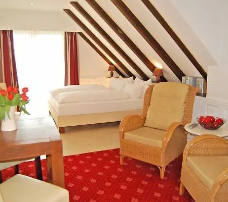 فندق Wohlfuehlhotel Hoern Diek Garni Mit Schwimmbad *