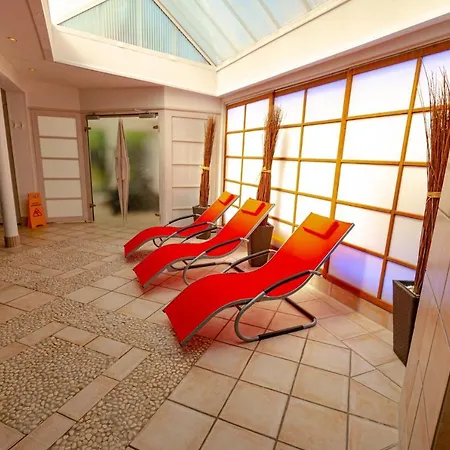 Hotel Wohlfuehlhotel Hoern Diek Garni Mit Schwimmbad Bensersiel