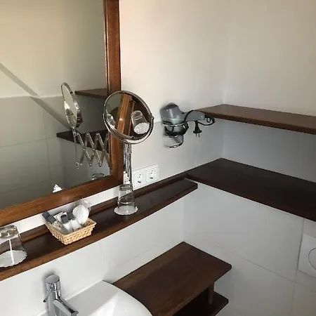 Wohlfuehlhotel Hoern Diek Garni Mit Schwimmbad מלון בנסרסיל