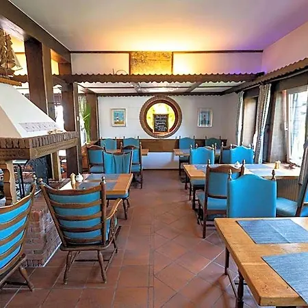 Wohlfuehlhotel Hoern Diek Garni Mit Schwimmbad فندق *