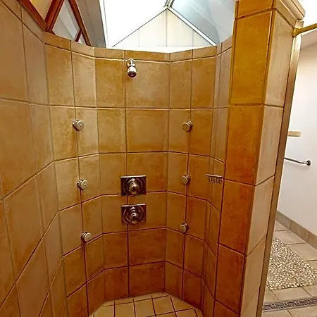 Wohlfuehlhotel Hoern Diek Garni Mit Schwimmbad * بينسيرسيال