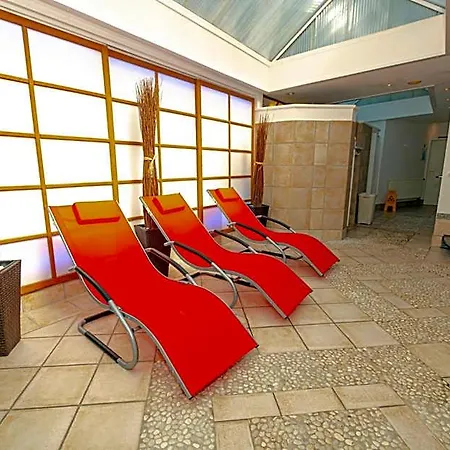 Wohlfuehlhotel Hoern Diek Garni Mit Schwimmbad * بينسيرسيال