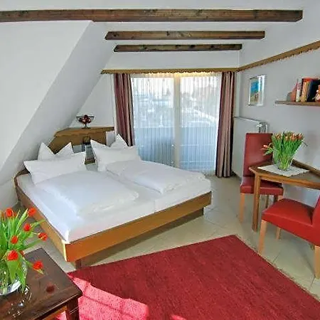 Wohlfuehlhotel Hoern Diek Garni Mit Schwimmbad فندق *