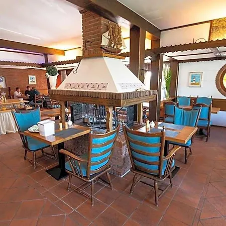 Wohlfuehlhotel Hoern Diek Garni Mit Schwimmbad فندق