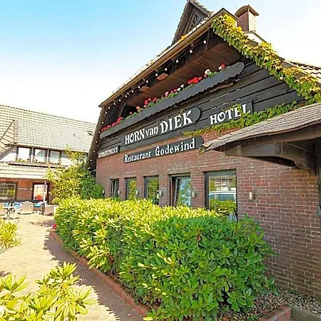 Wohlfuehlhotel Hoern Diek Garni Mit Schwimmbad فندق *