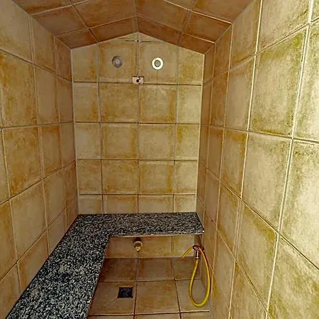 Hotel Wohlfuehlhotel Hoern Diek Garni Mit Schwimmbad *