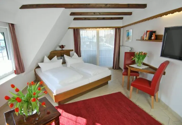 Wohlfuehlhotel Hoern Diek Garni Mit Schwimmbad *