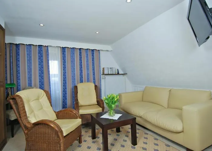 Wohlfuehlhotel Hoern Diek Garni Mit Schwimmbad *