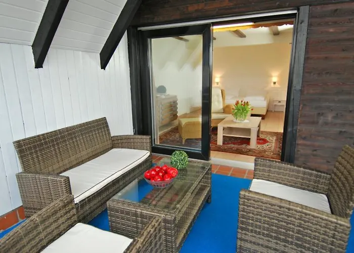 Отель Wohlfuehlhotel Hoern Diek Garni Mit Schwimmbad