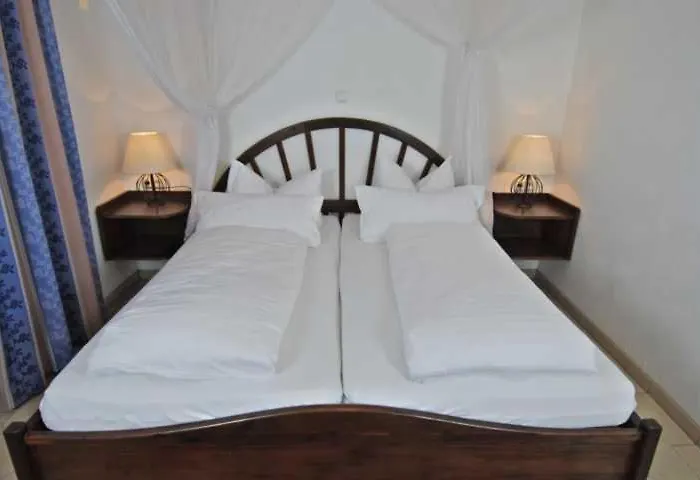 Wohlfuehlhotel Hoern Diek Garni Mit Schwimmbad Отель *