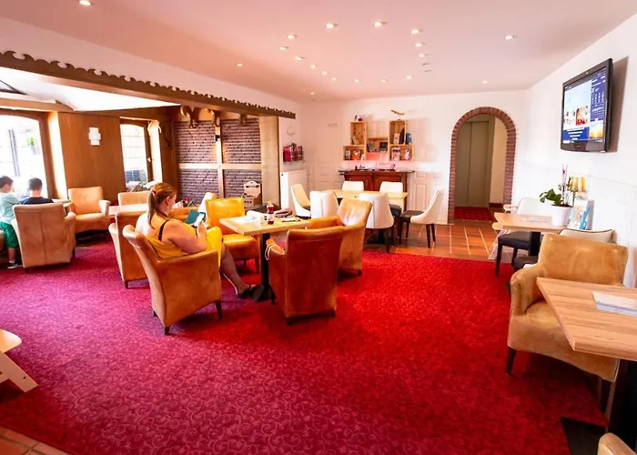 Wohlfuehlhotel Hoern Diek Garni Mit Schwimmbad * Бензерзиль