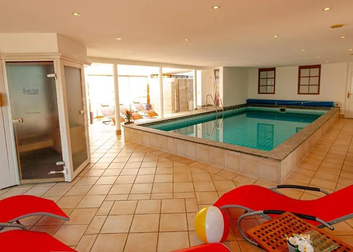 Wohlfuehlhotel Hoern Diek Garni Mit Schwimmbad Отель *